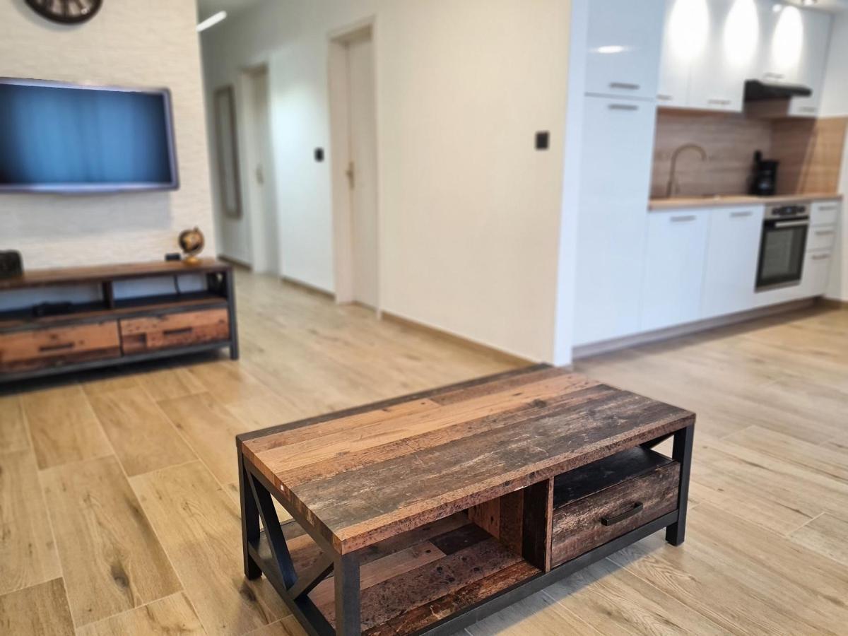Bellistra apartman Rabac - E Apartment Bagian luar foto