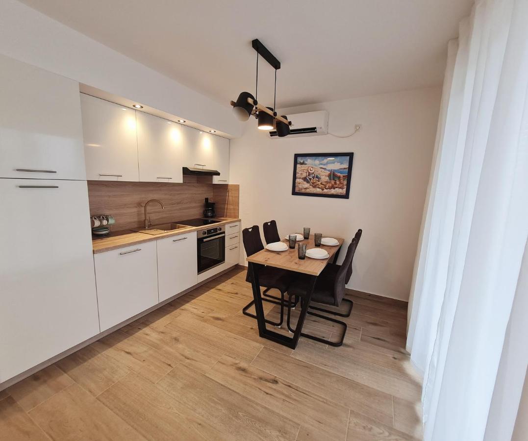 Bellistra apartman Rabac - E Apartment Bagian luar foto